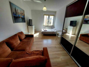 Pokoje w centrum Gdyni SW 78